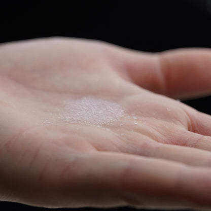 チョークレス ボトル（8g）